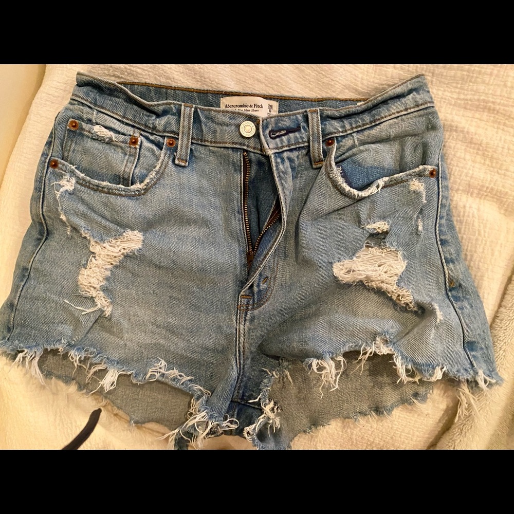 Curve love High rise mom short Abercrombie